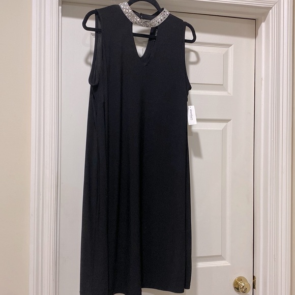 Roz&Ali Dresses & Skirts - Black Dress